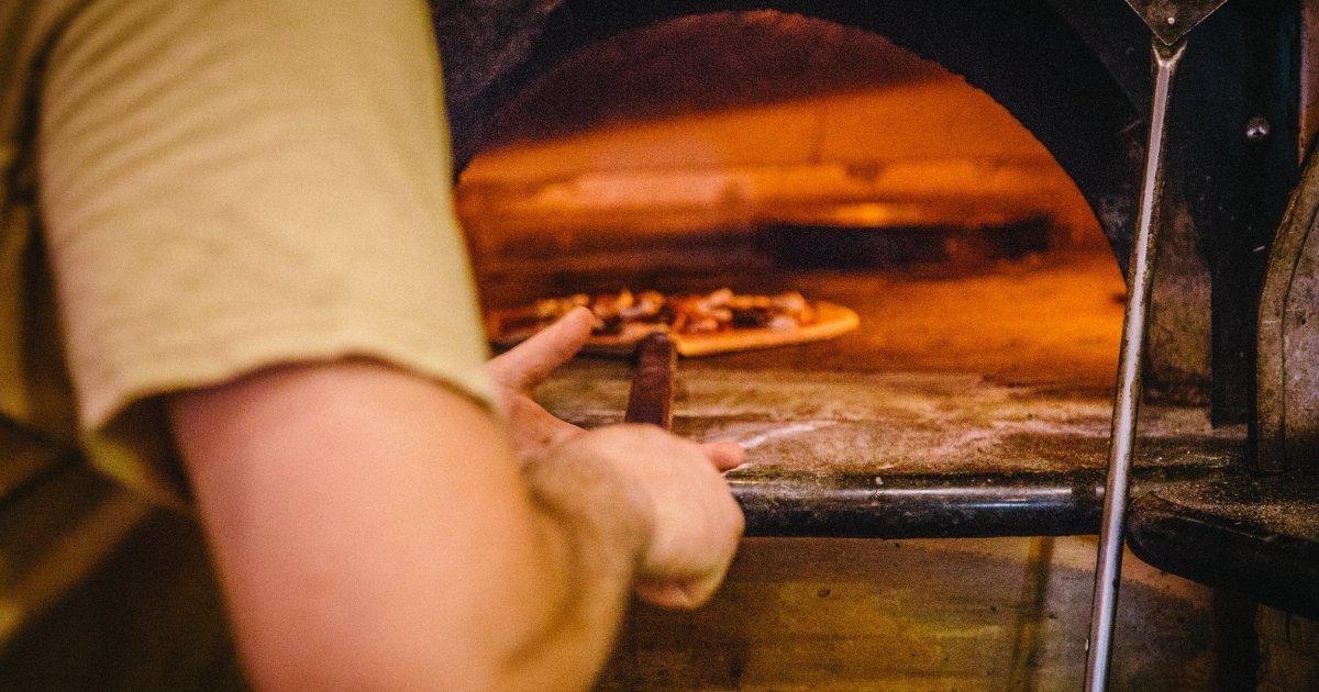 Roostica Wood-Fire Pizzeria
