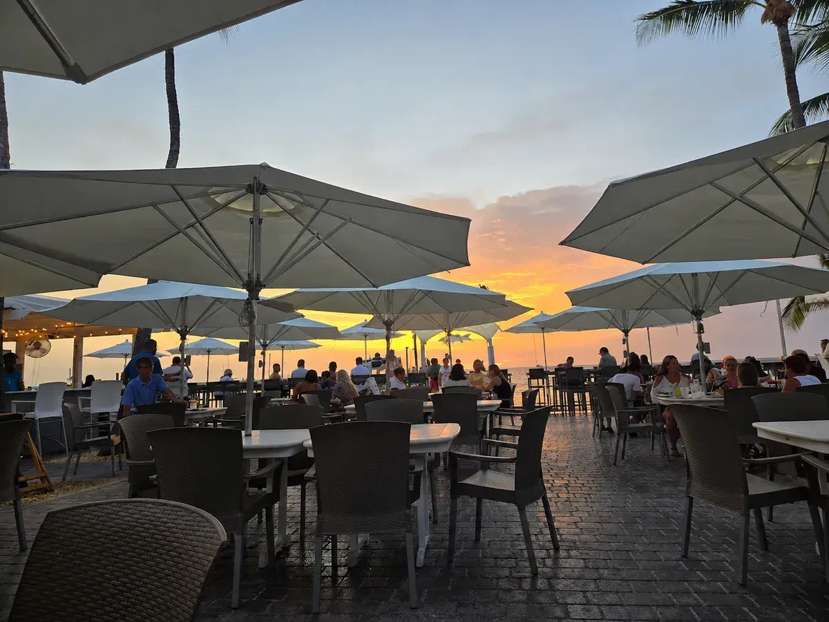 Snook's Bayside Restaurant & Grand Tiki Bar
